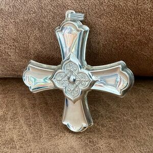 Reed & Barton Sterling 2004 Christmas Cross